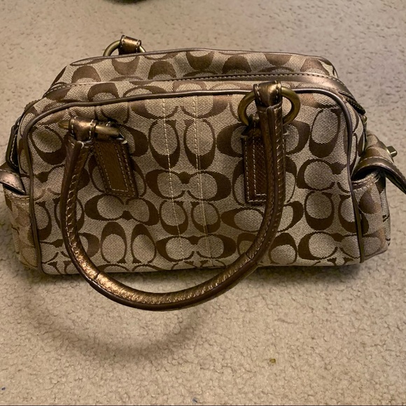 Coach Handbags - NWOT Coach Handbag